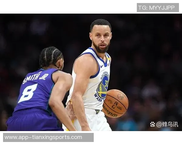 黄蜂首节三分火力全开全队命中率高达583展现外线实力